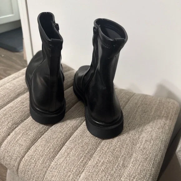 Franco Sarto Black Leather Ankle Booties - Picture 5 of 7